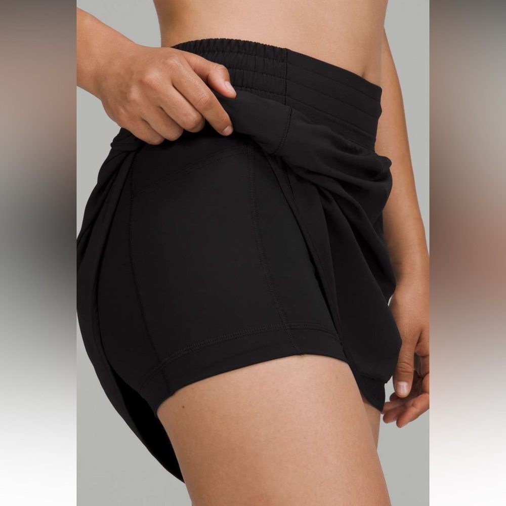 Lululemon Hotty Hot Skirt size 4 - Picture 7 of 9